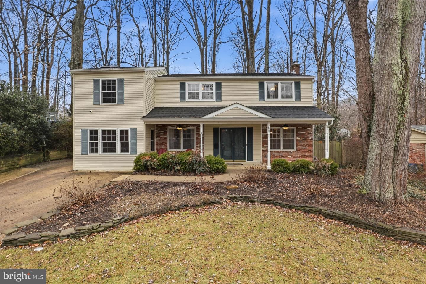 4901 Red Fox Drive photo 3