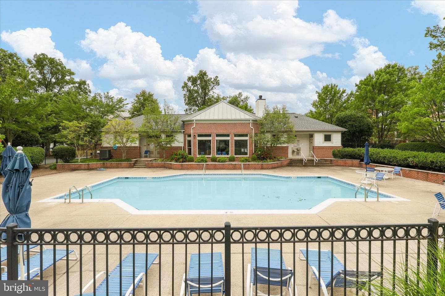 1720 Lake Shore Crest Drive #34 photo 27