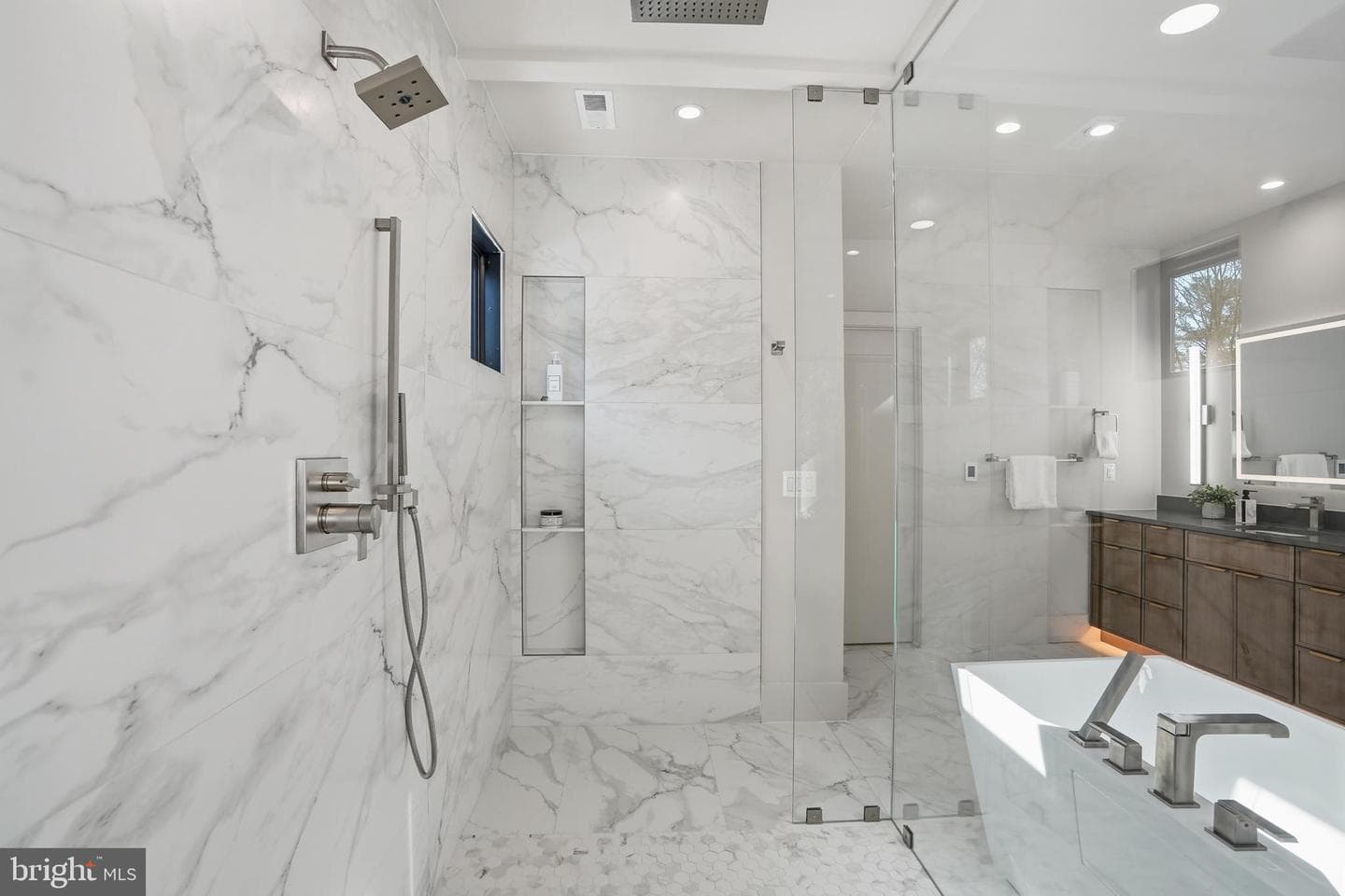 2107 Greenwich Street photo 45