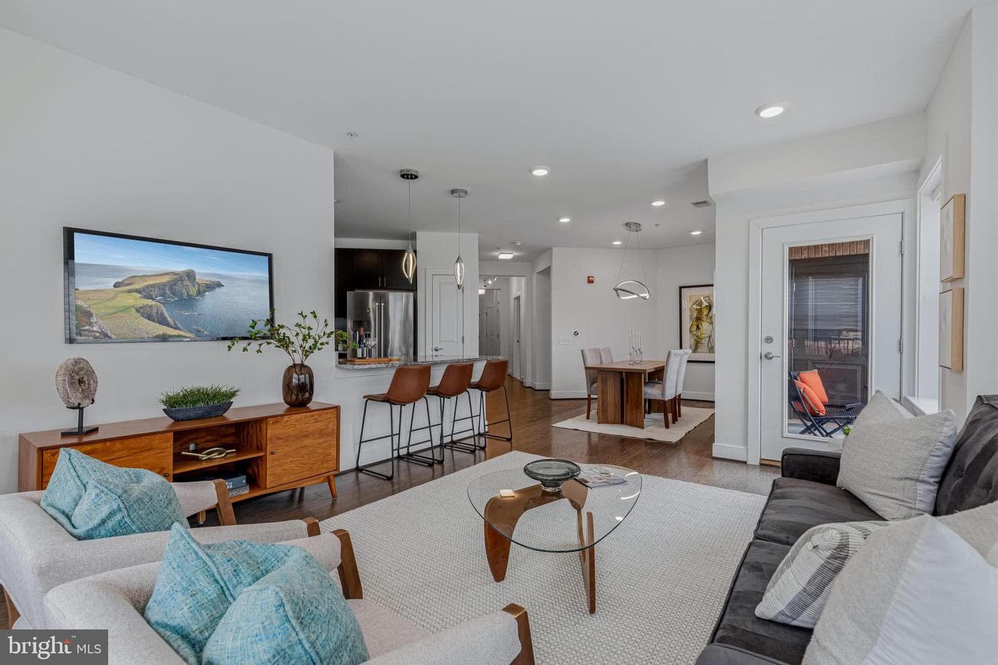 2905 Bleeker Street #4-404 photo 10