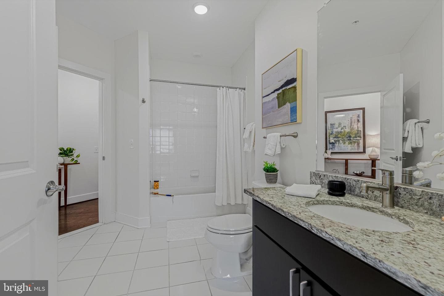2905 Bleeker Street #4-404 photo 20