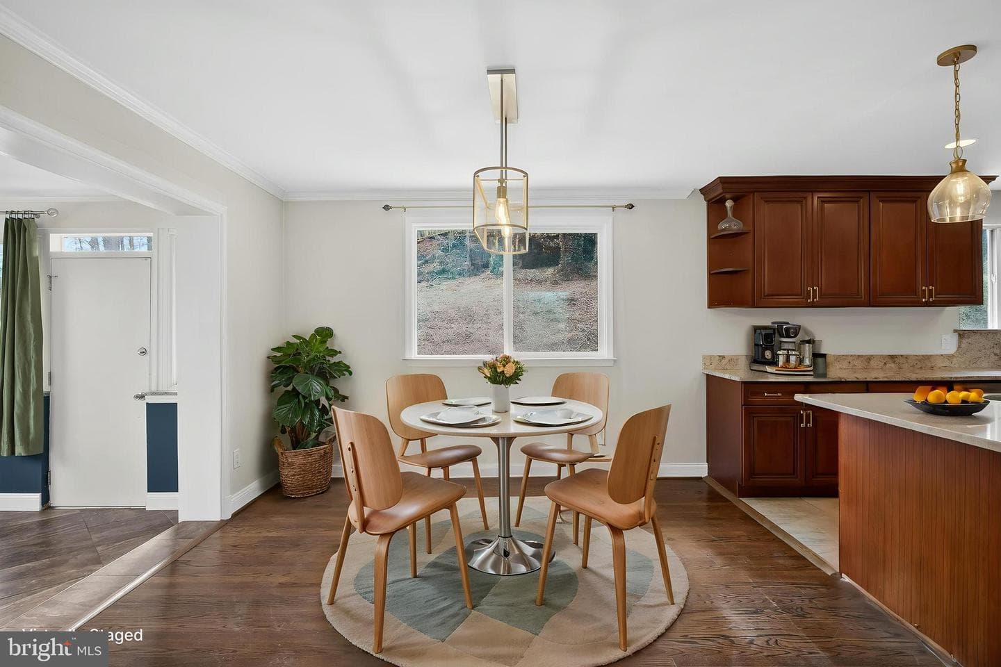6351 Montrose Street photo 19