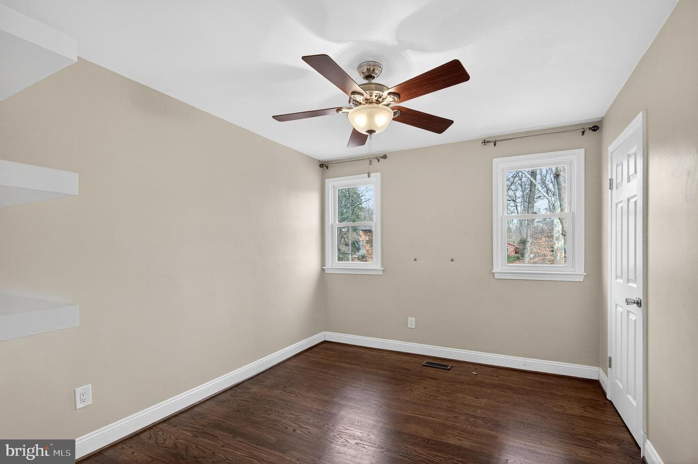 6351 Montrose Street photo 32