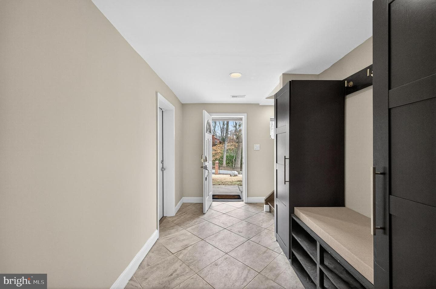6351 Montrose Street photo 43
