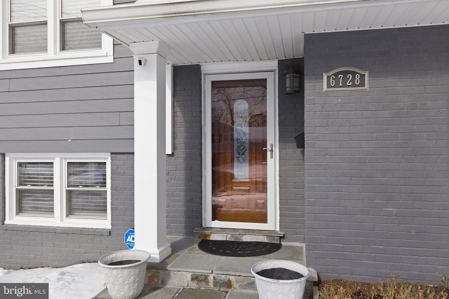 6728 Hopewell Avenue photo 5