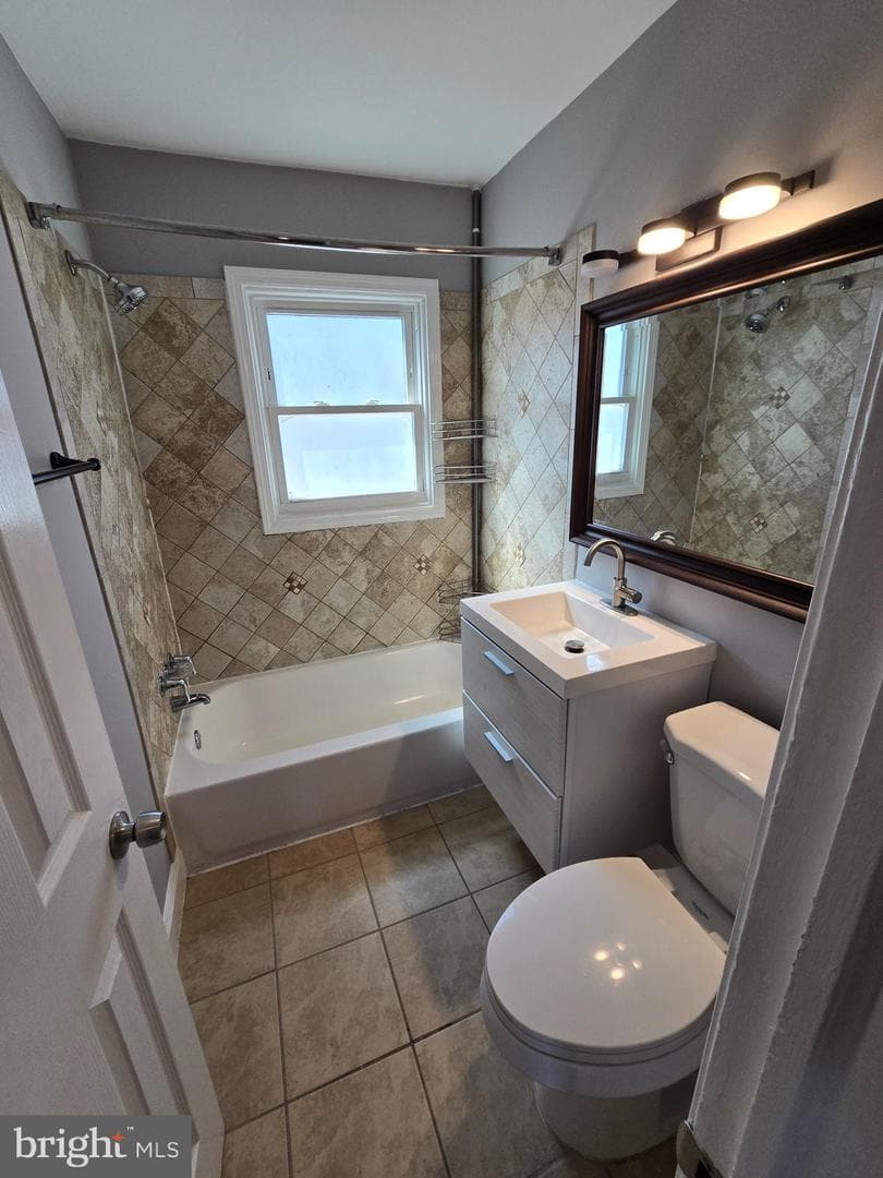 2223 Huntington Avenue photo 18
