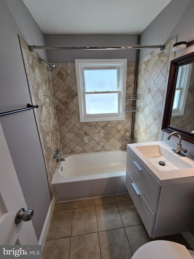 2223 Huntington Avenue photo 21