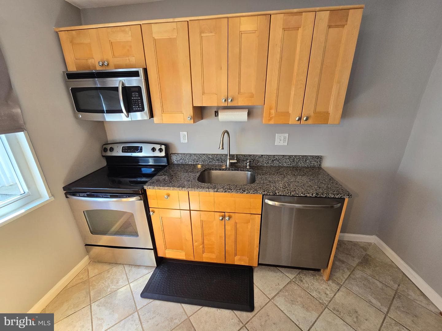 2223 Huntington Avenue photo 25