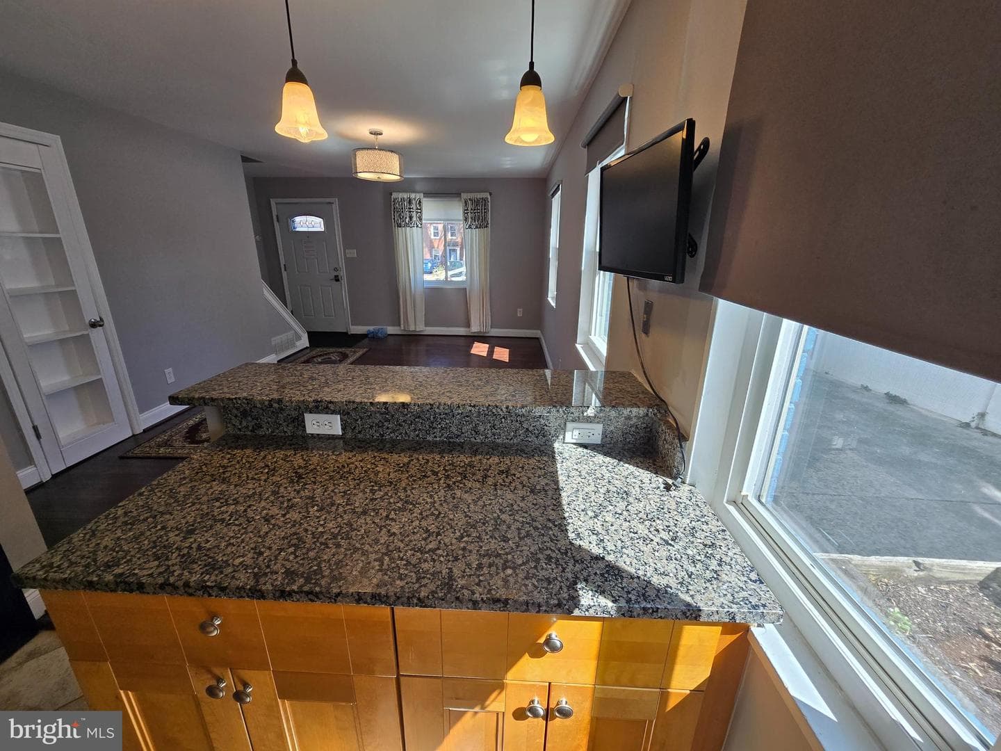 2223 Huntington Avenue photo 36