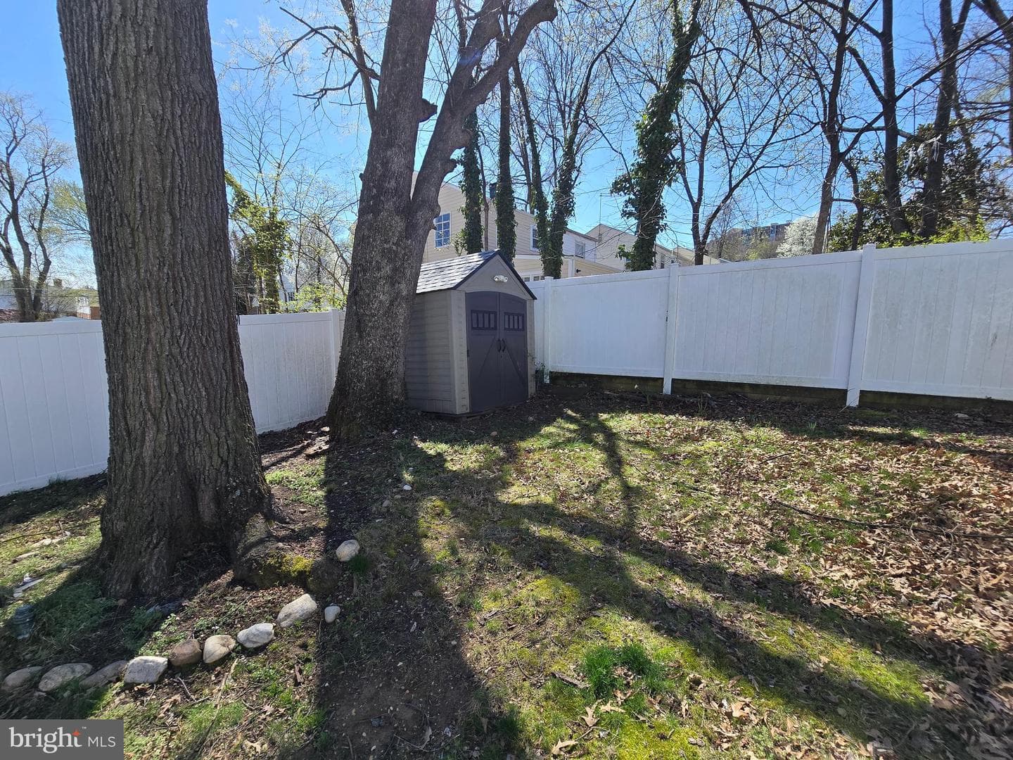 2223 Huntington Avenue photo 42