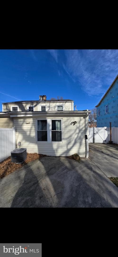 2223 Huntington Avenue photo 46