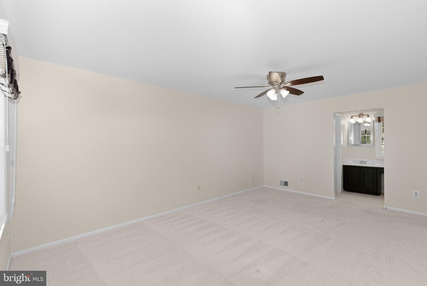 12525 Arnsley Court photo 29