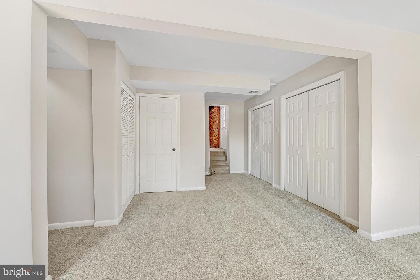 610 Worchester Street photo 29