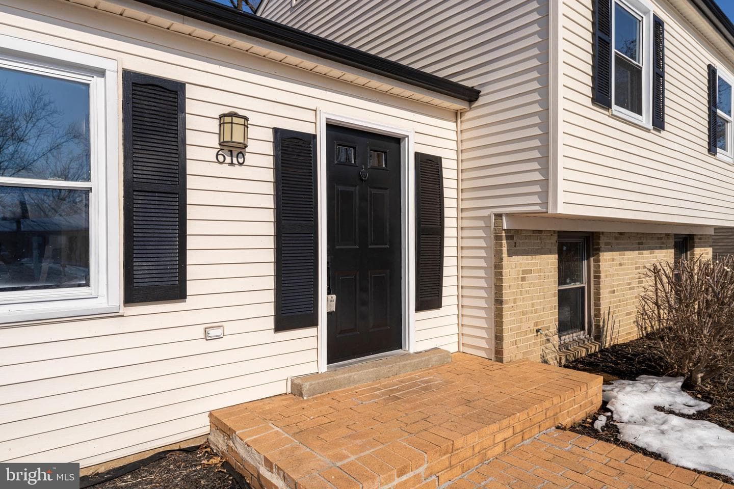 610 Worchester Street photo 3