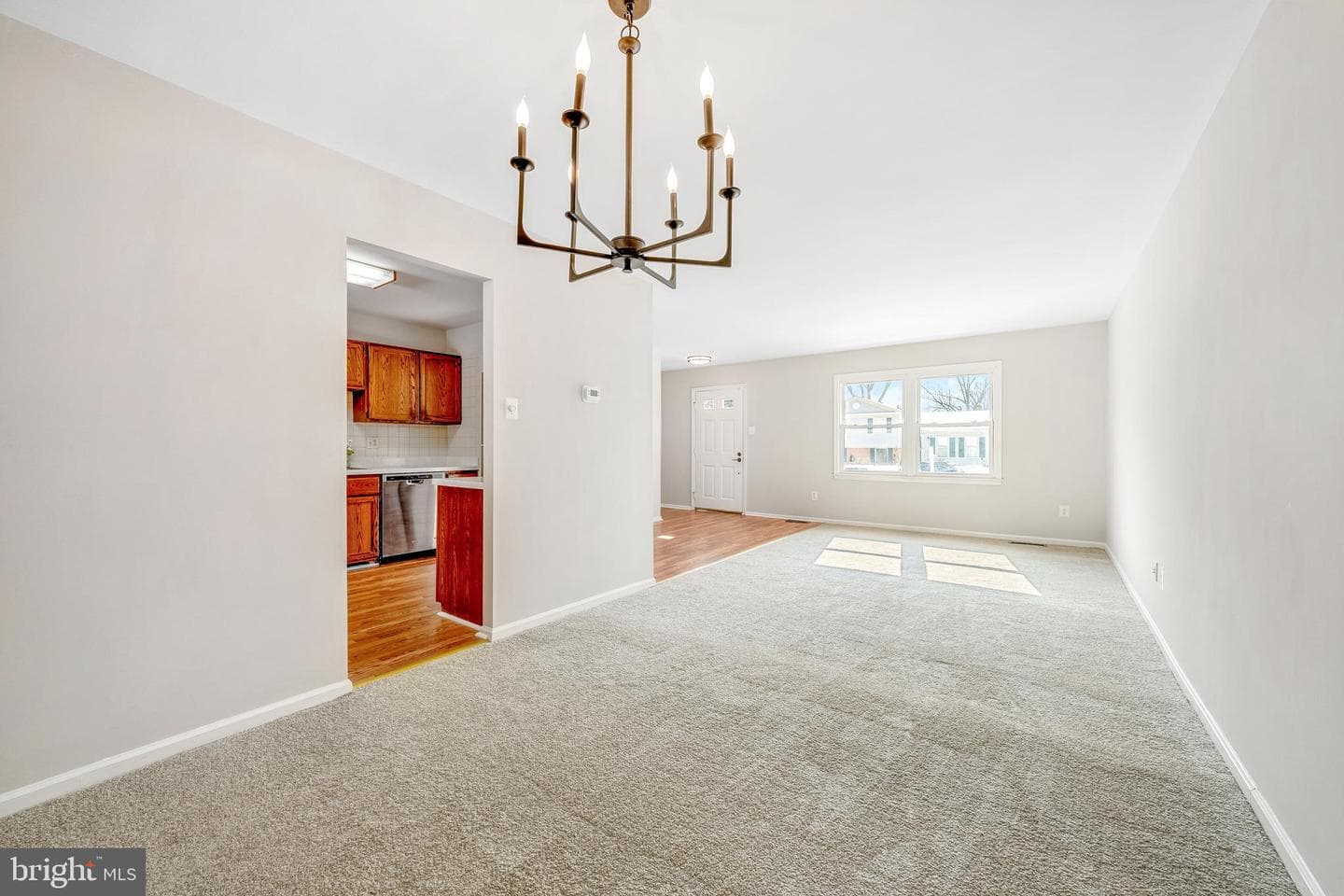 610 Worchester Street photo 8