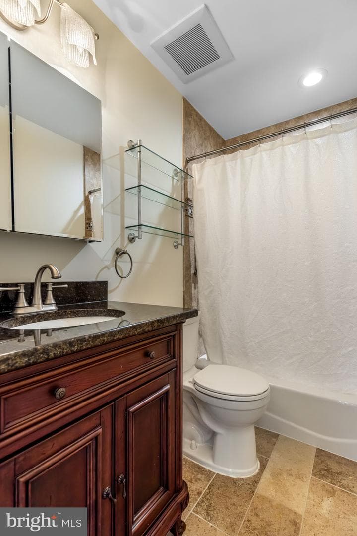 8371 Luce Court photo 15