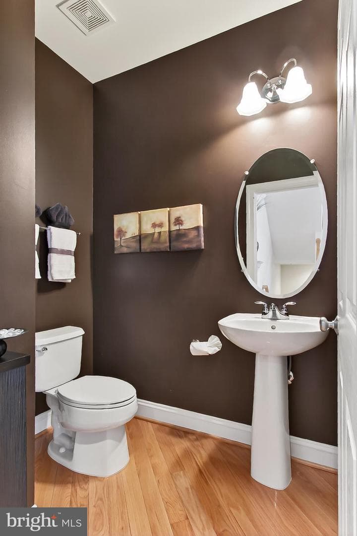 806 Grace Street photo 37