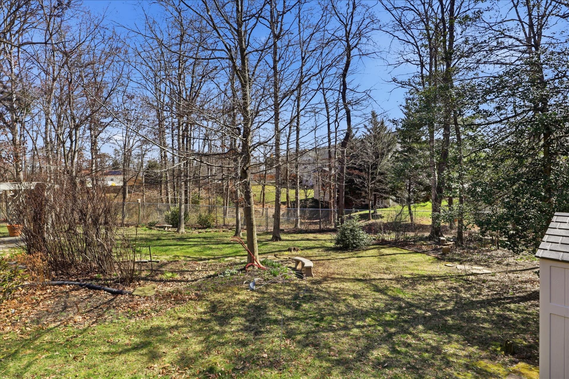 8109 Overton photo 33