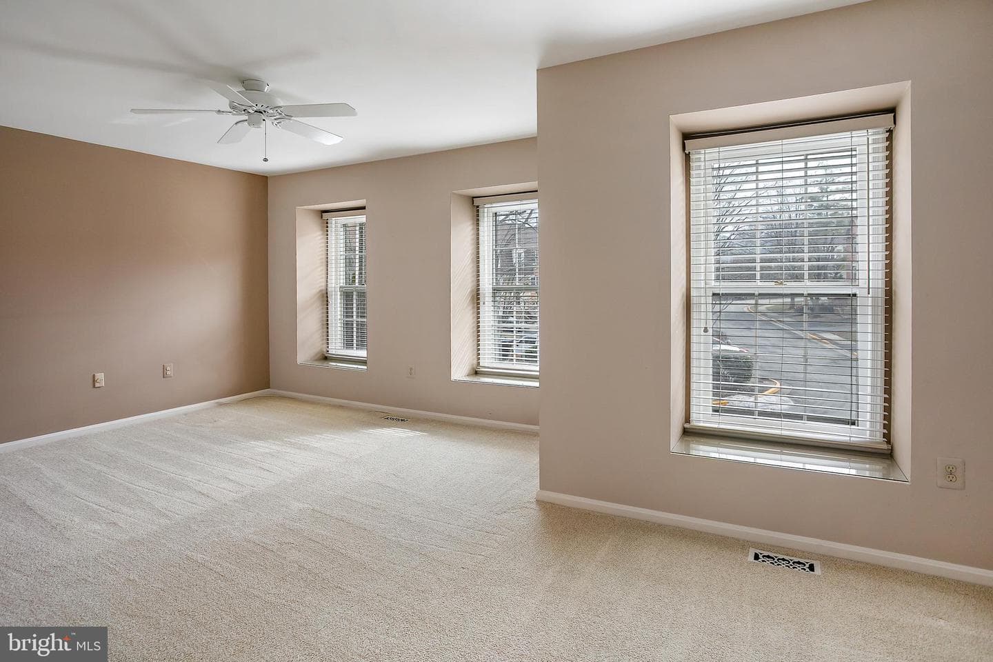 7205 Gentian Court photo 11
