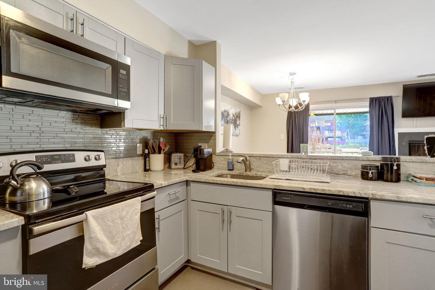 3940 Woodhue Place #18 photo 7