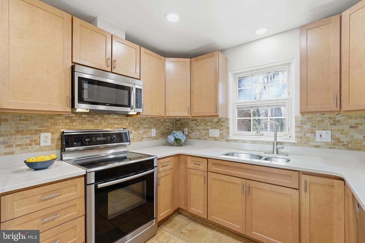 1472 Park Garden Lane photo 15