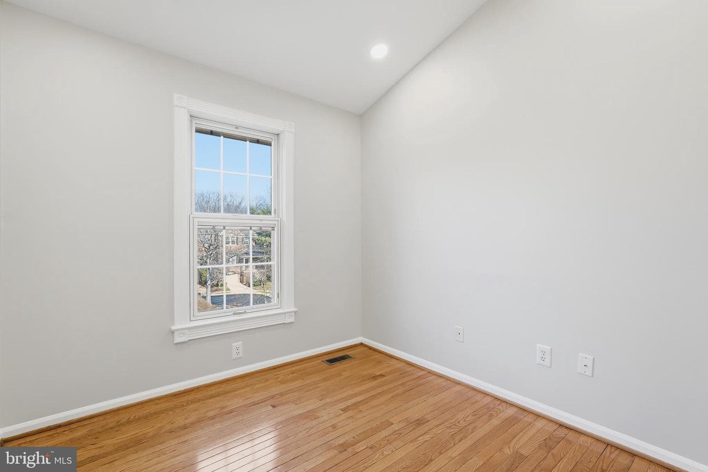 1472 Park Garden Lane photo 47