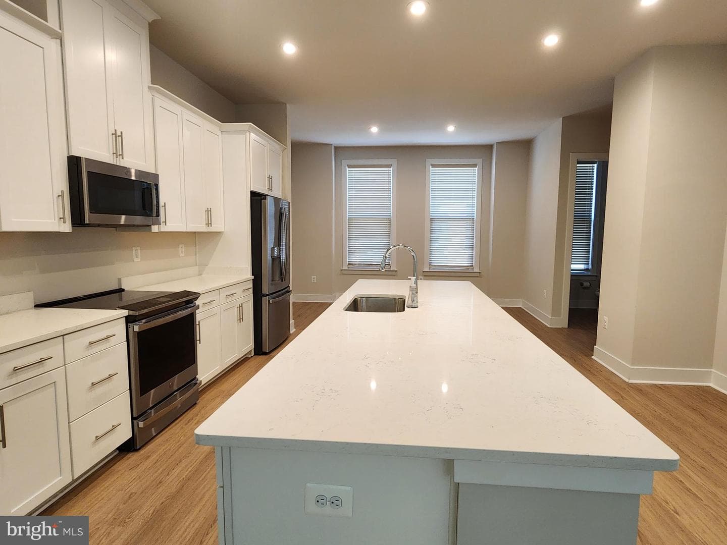 2391 Liberty Loop photo 16