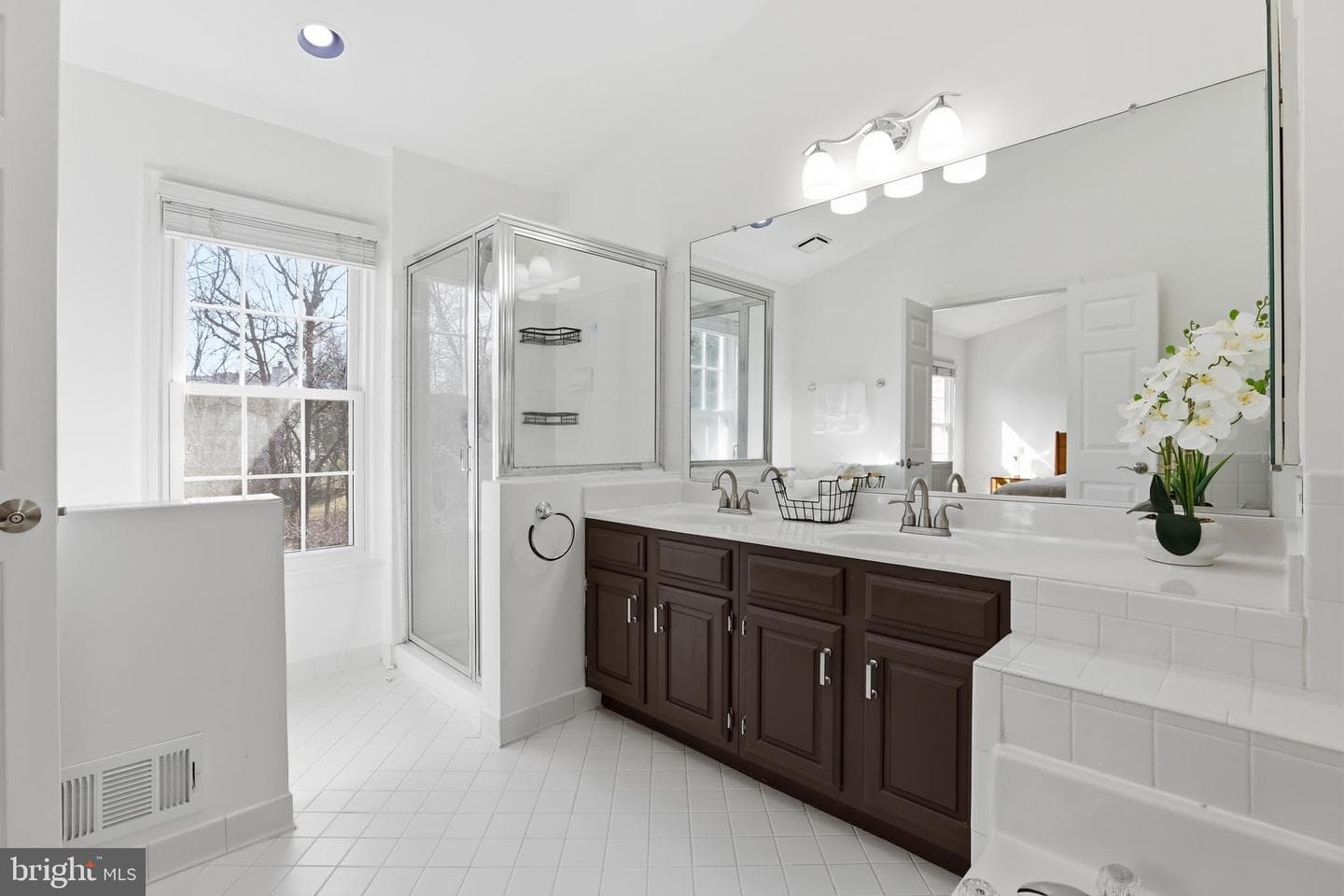 8027 Tanworth Court photo 31