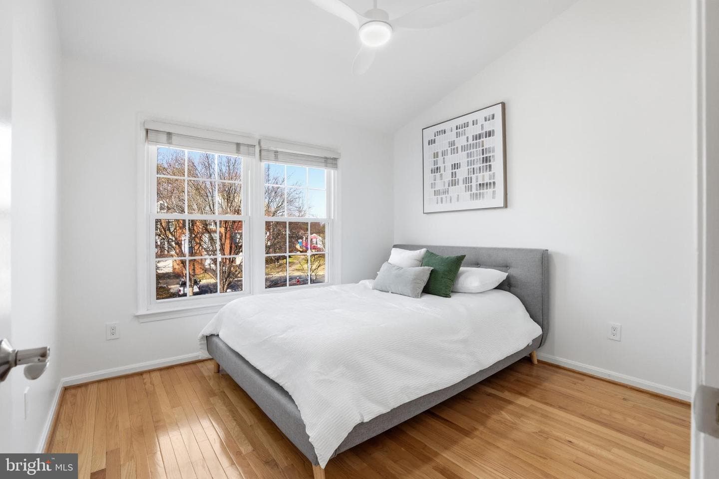 8027 Tanworth Court photo 33