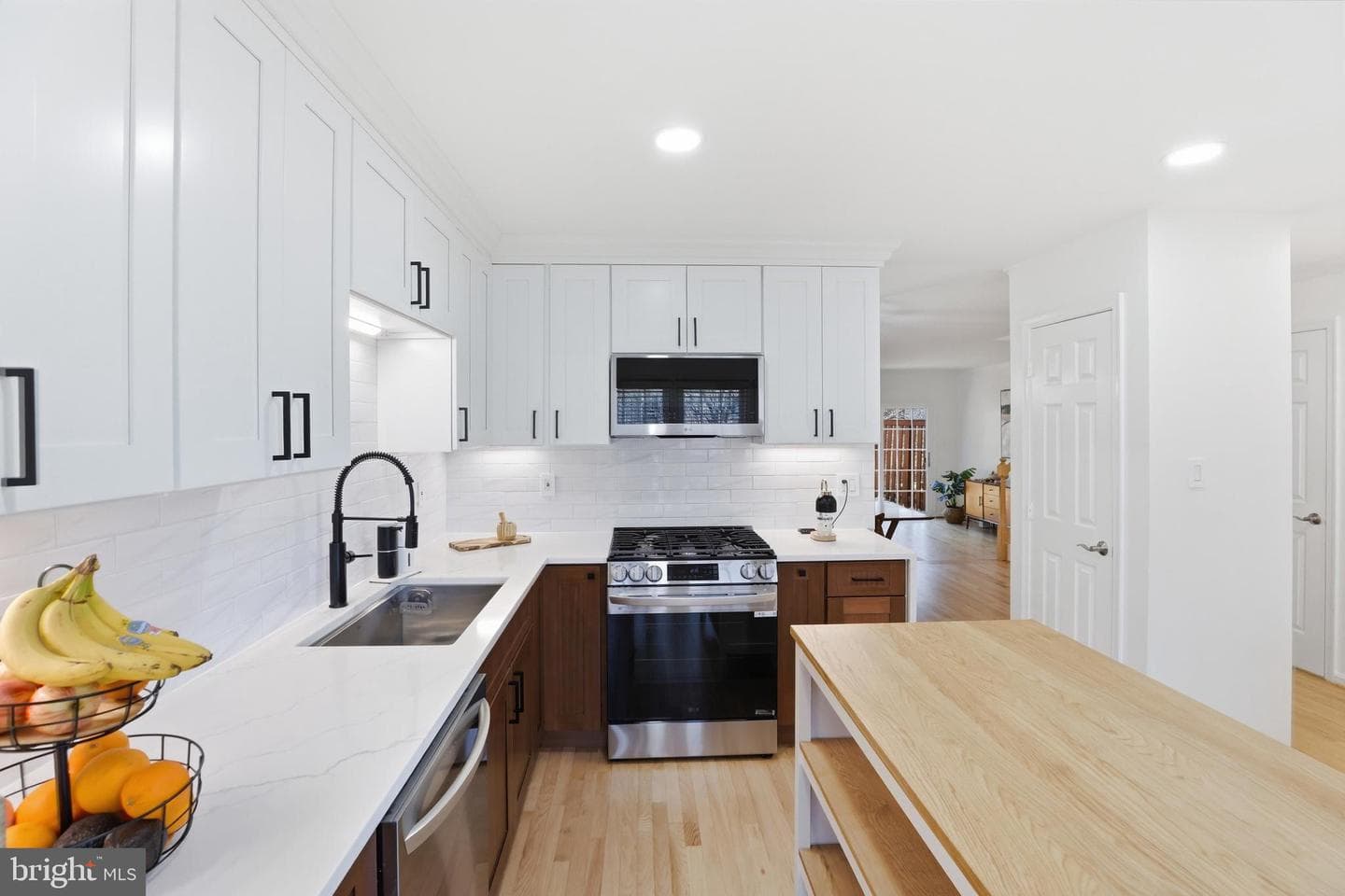 8027 Tanworth Court photo 6