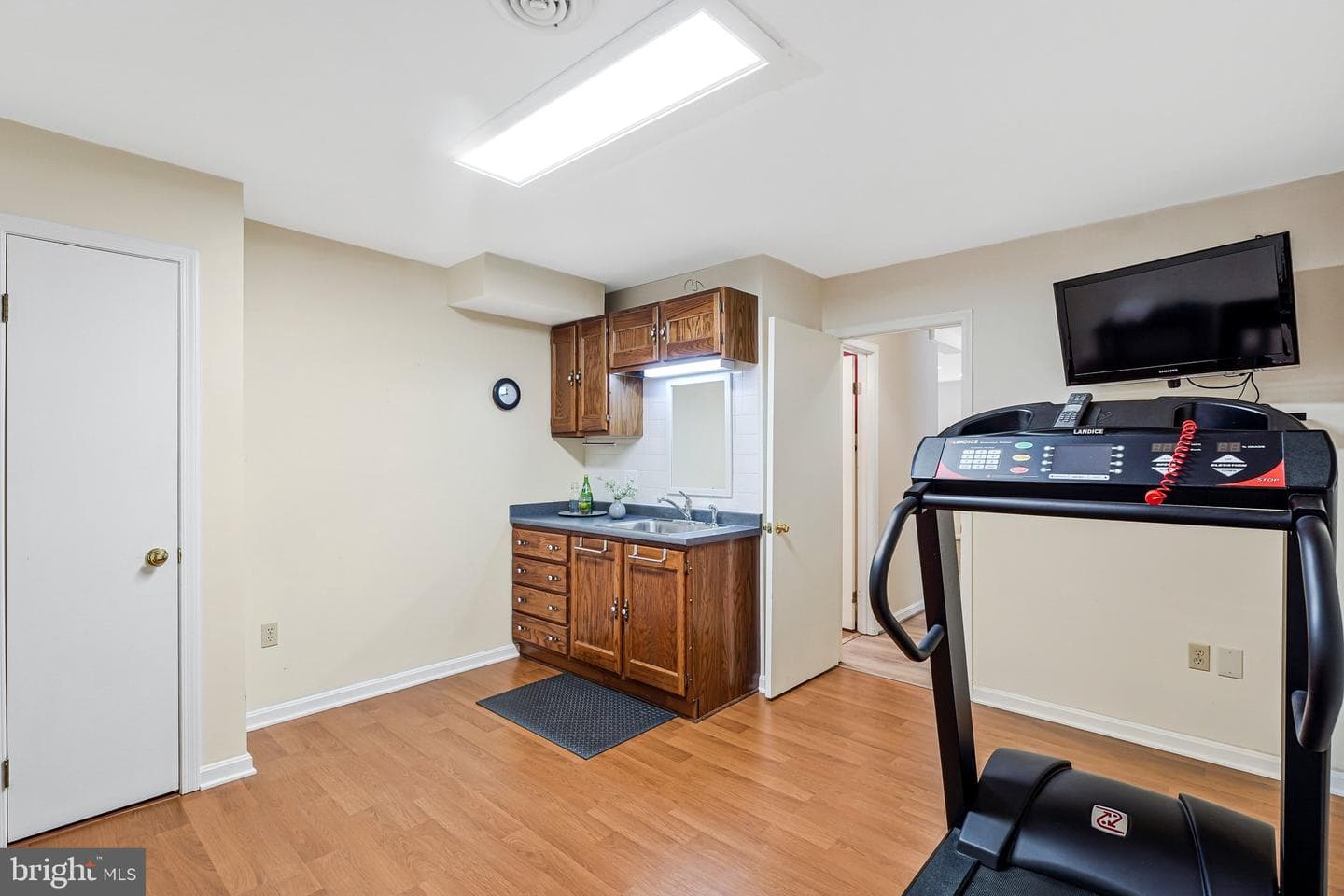 10500 Mount Sunapee Rd. photo 34