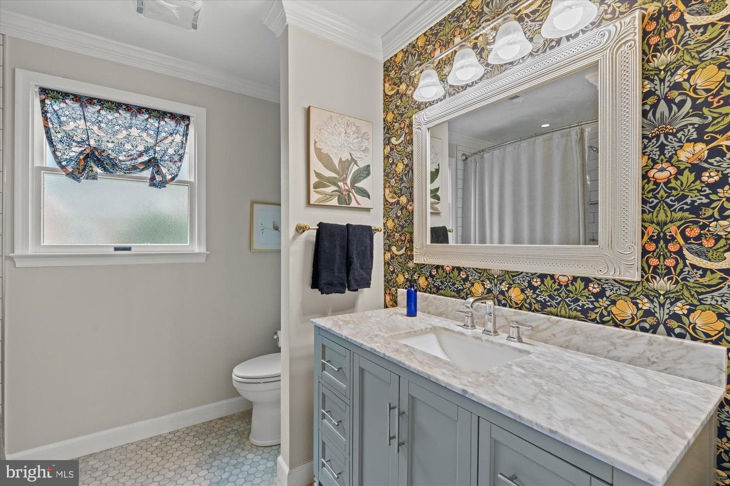 8812 Surrey Court photo 32