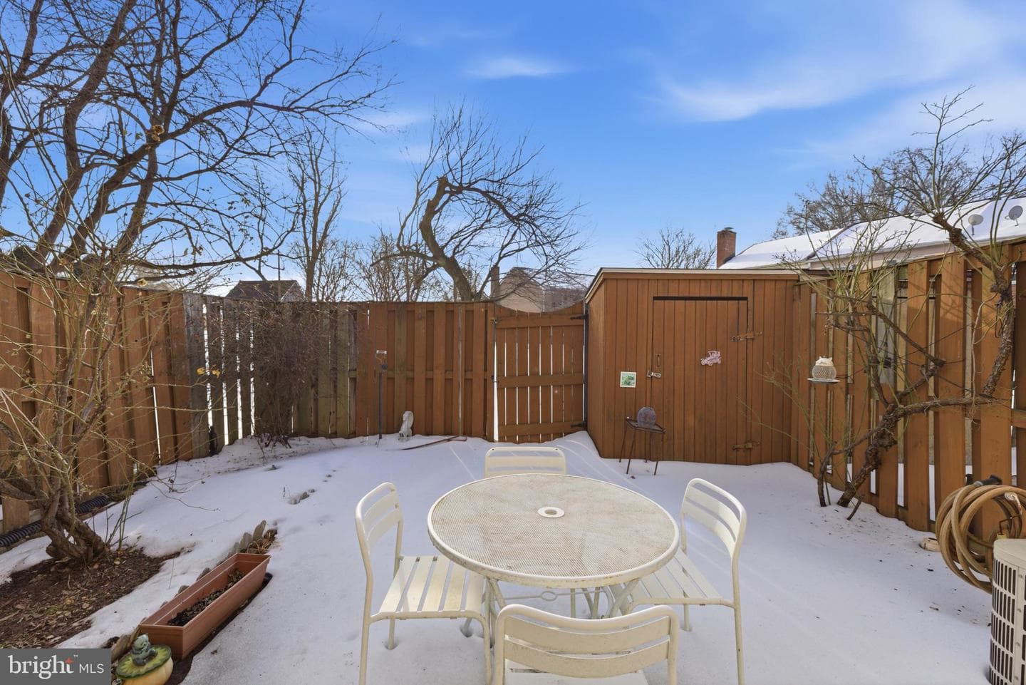 7227 Evanston Road photo 37
