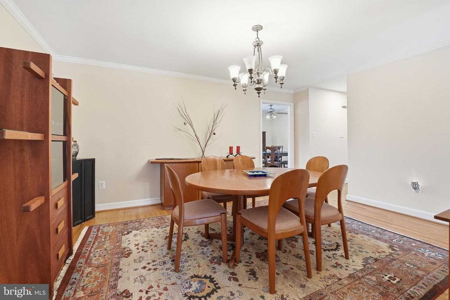 1566 Westmoreland Street photo 18