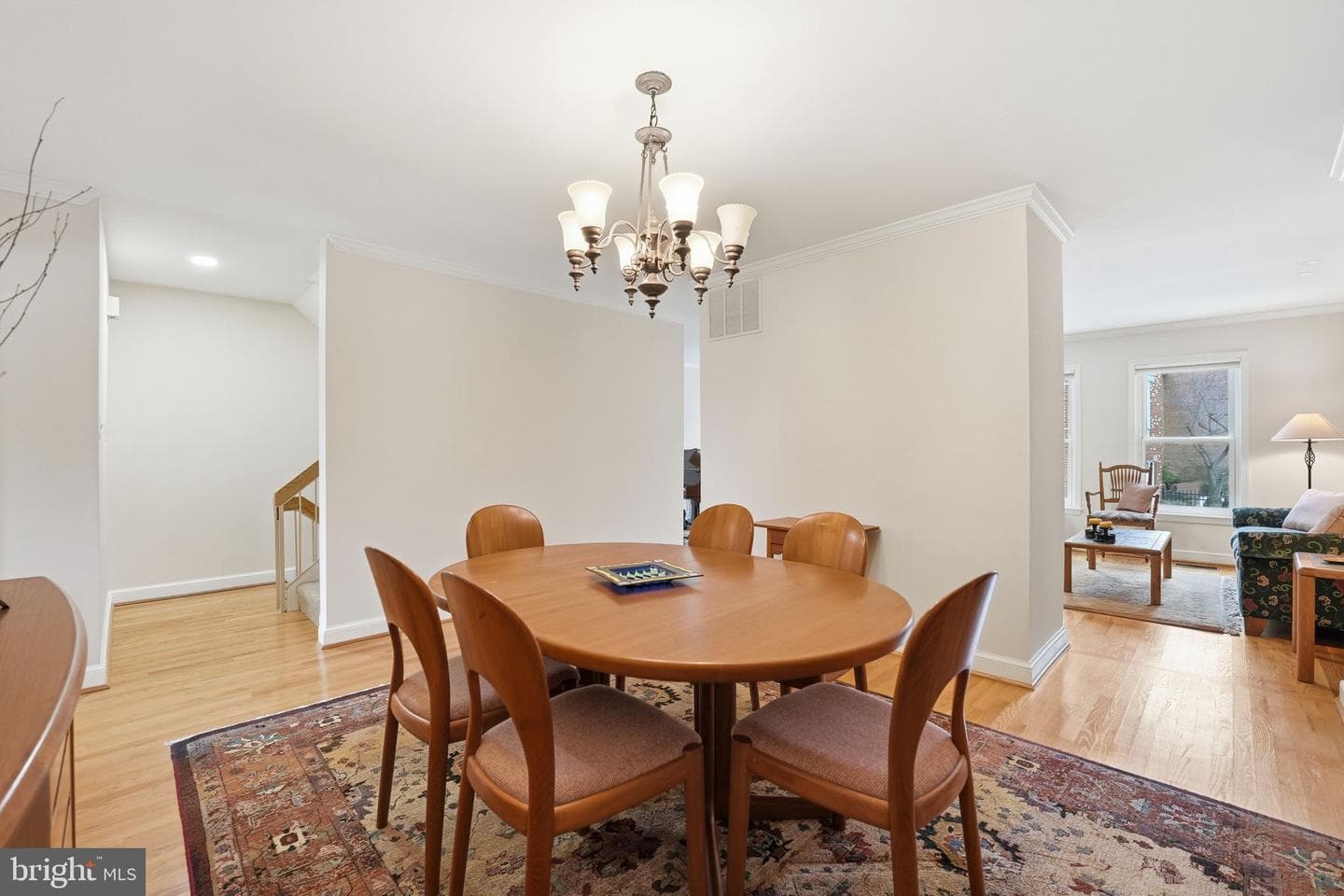 1566 Westmoreland Street photo 19