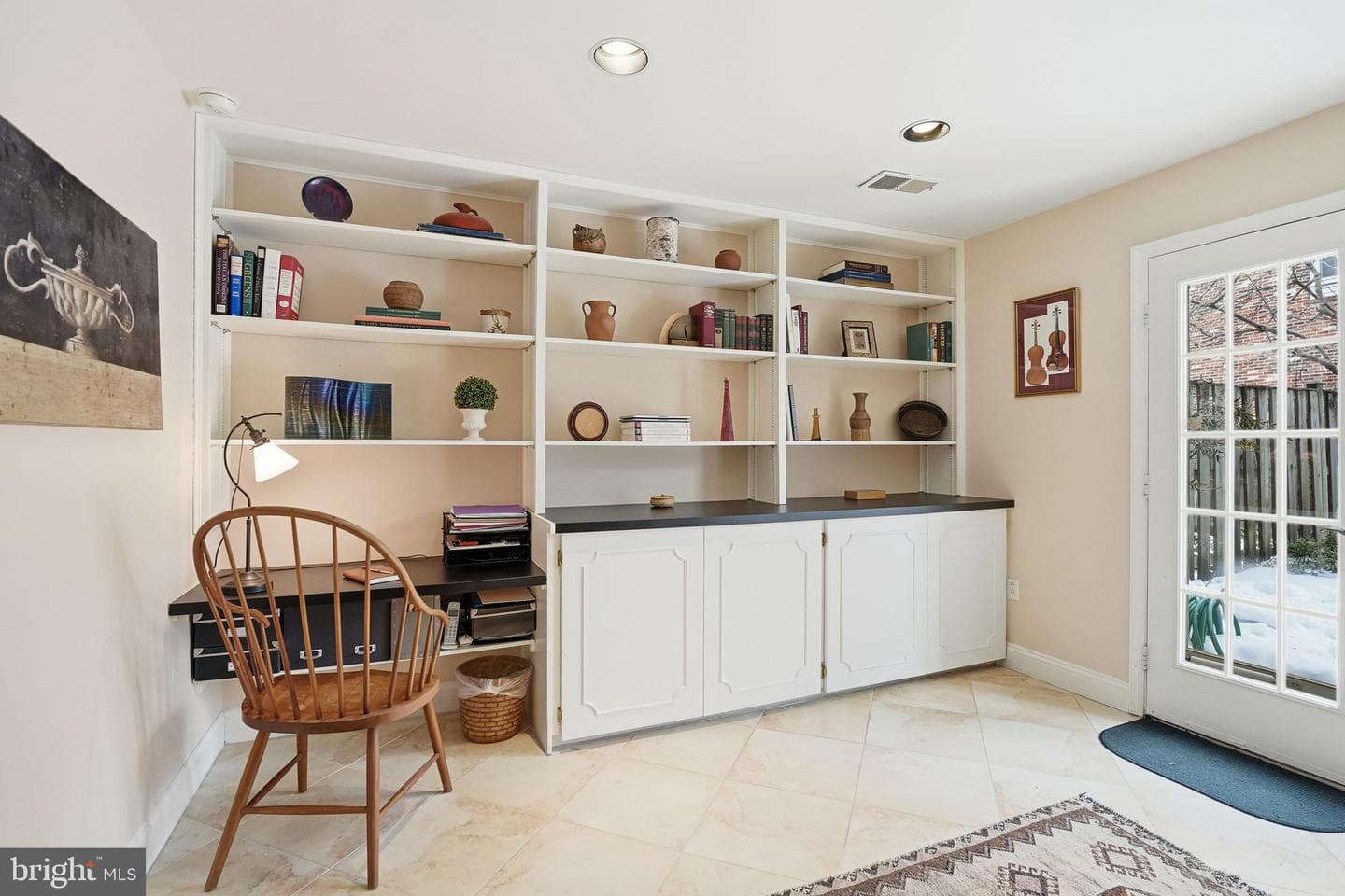 1566 Westmoreland Street photo 31
