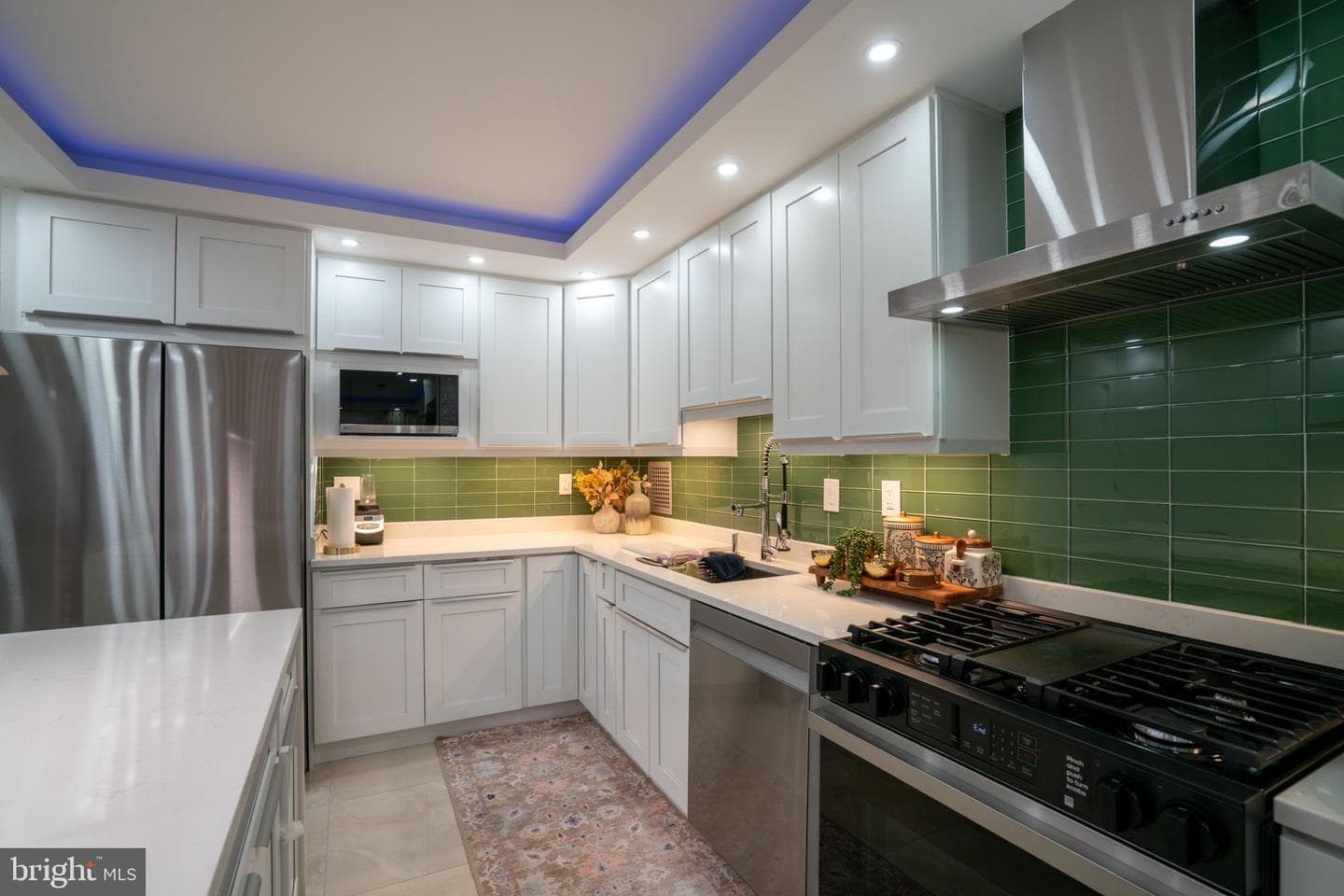 3705 S George Mason Drive #1702s photo 11