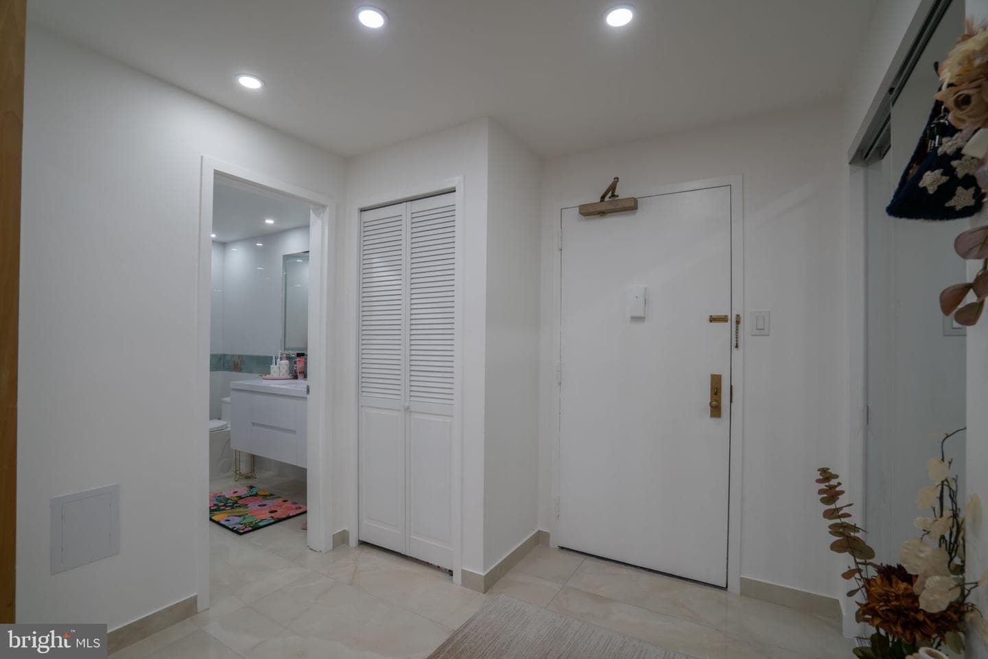 3705 S George Mason Drive #1702s photo 37
