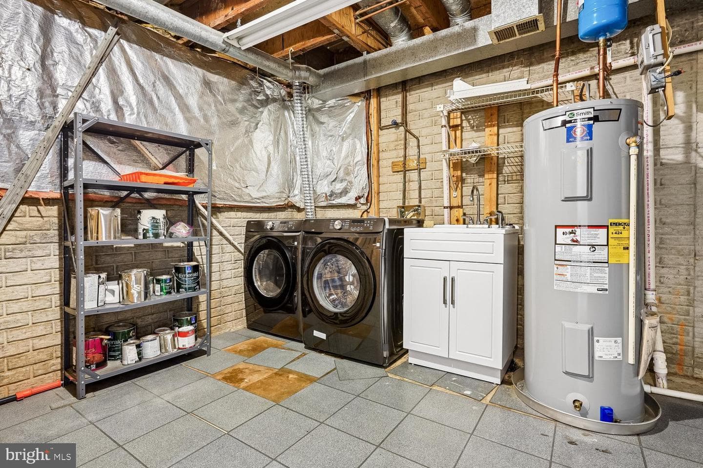 14033 Betsy Ross Lane photo 31