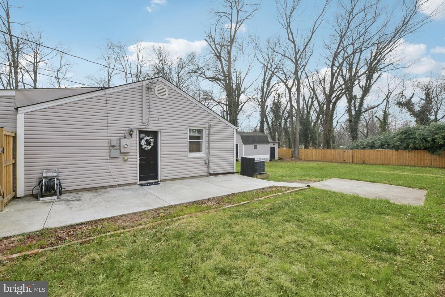 8422 Woodlawn Street photo 25