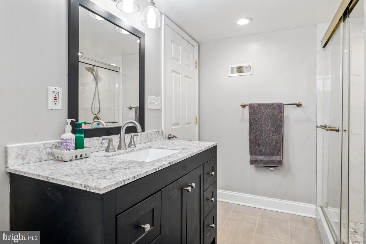 6703 Anders Terrace photo 26