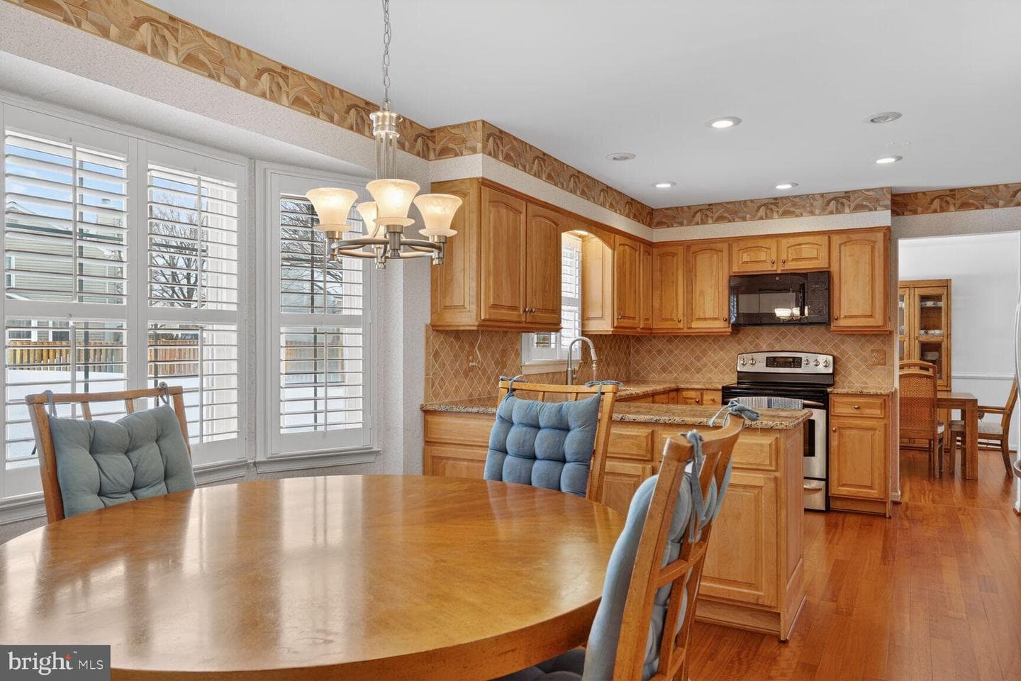 8836 Shadowlake Way photo 38