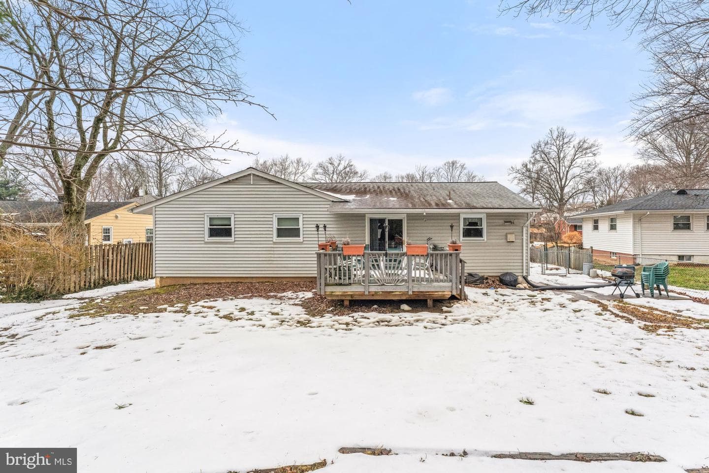 606 Meadow Lane SW photo 2