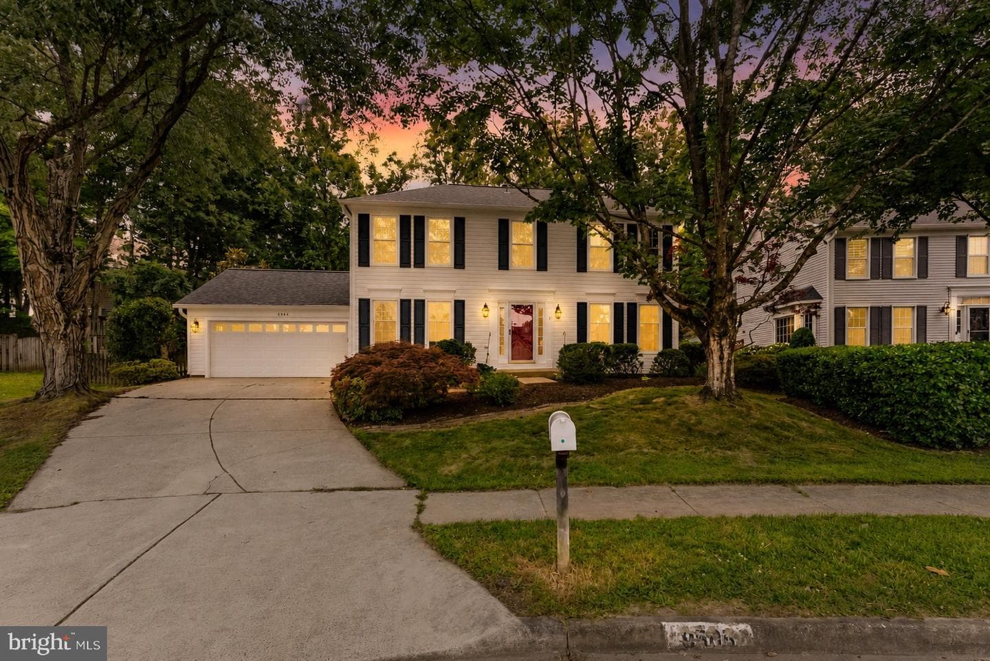 9505 Sailcloth Place photo 2