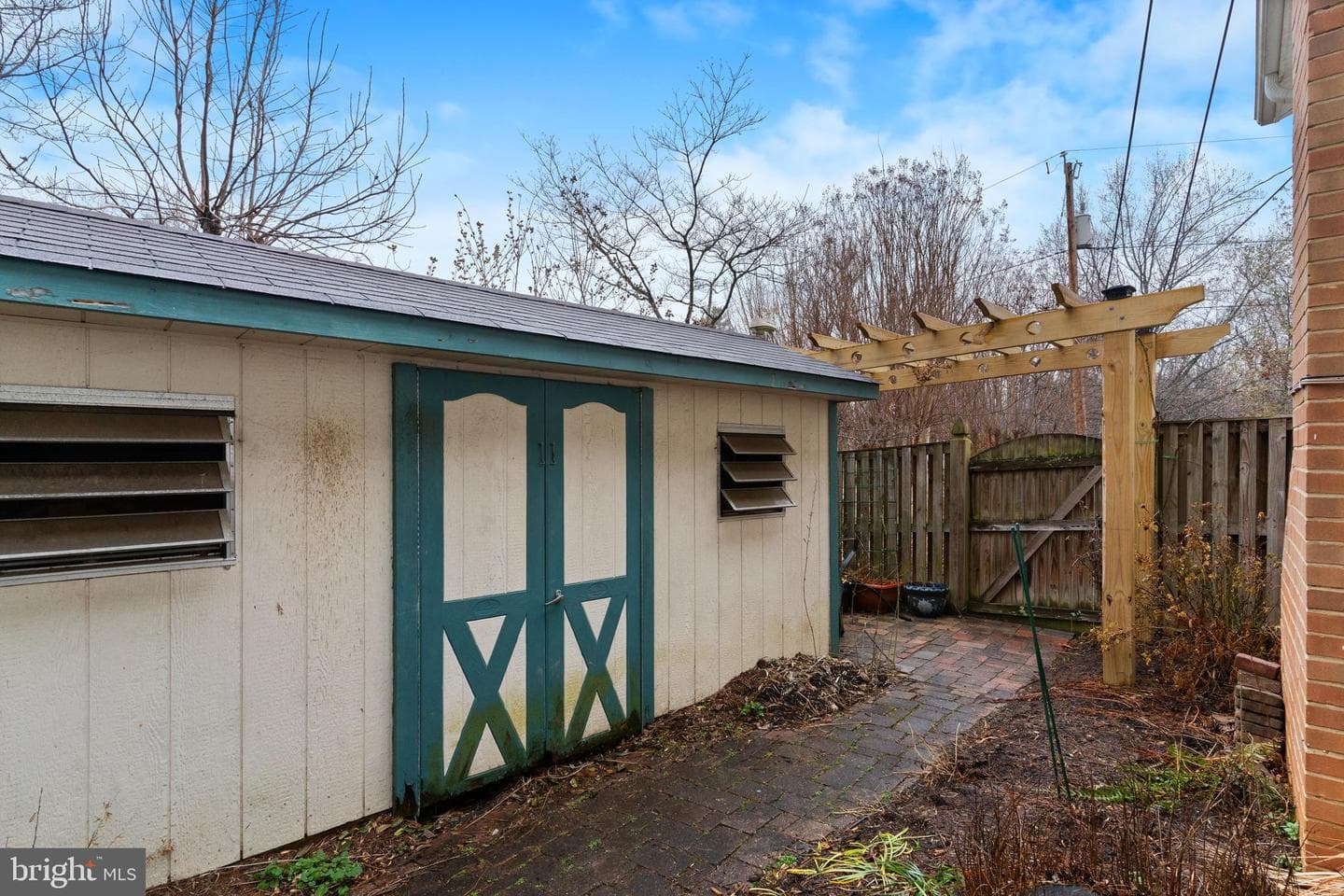 8117 Dabney Avenue photo 32