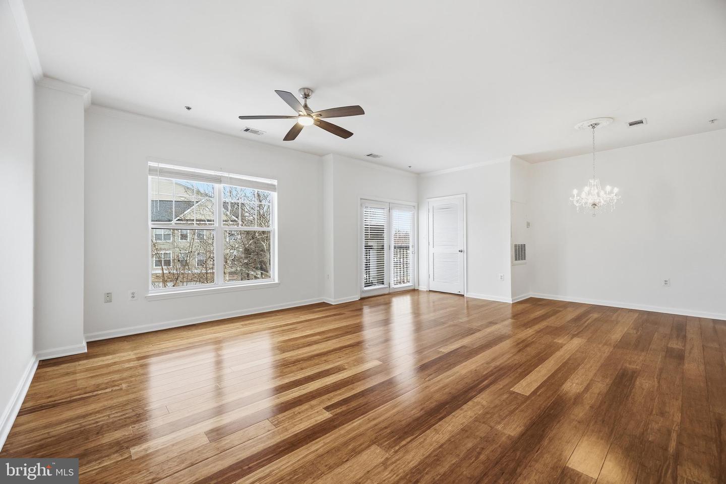 5105 Travis Edward Way #g photo 2