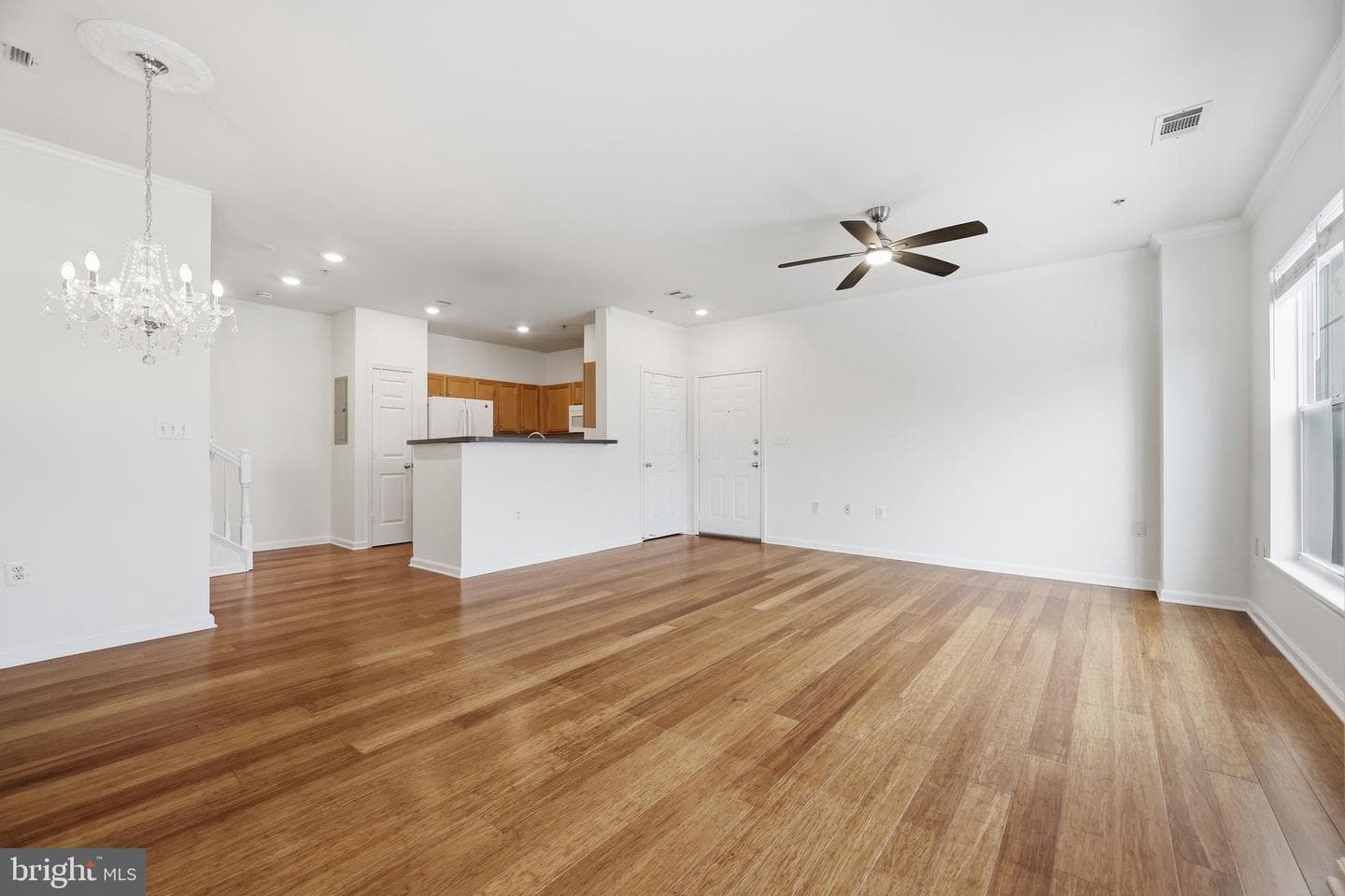 5105 Travis Edward Way #g photo 4