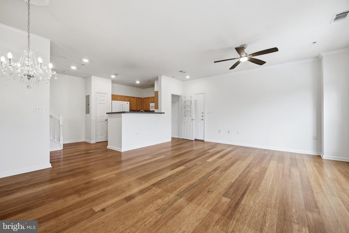 5105 Travis Edward Way #g photo 7