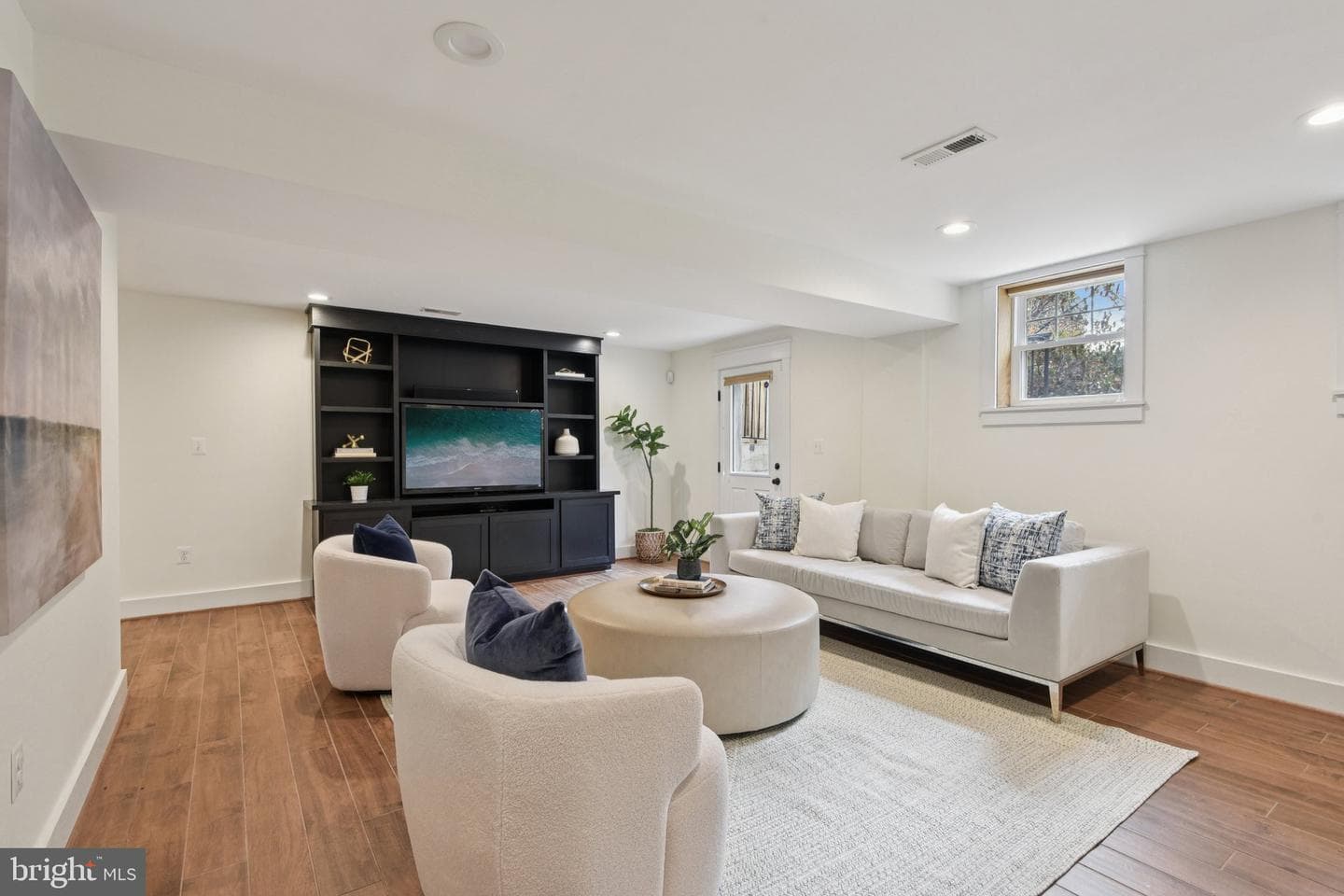 448 Nelson Drive NE photo 57