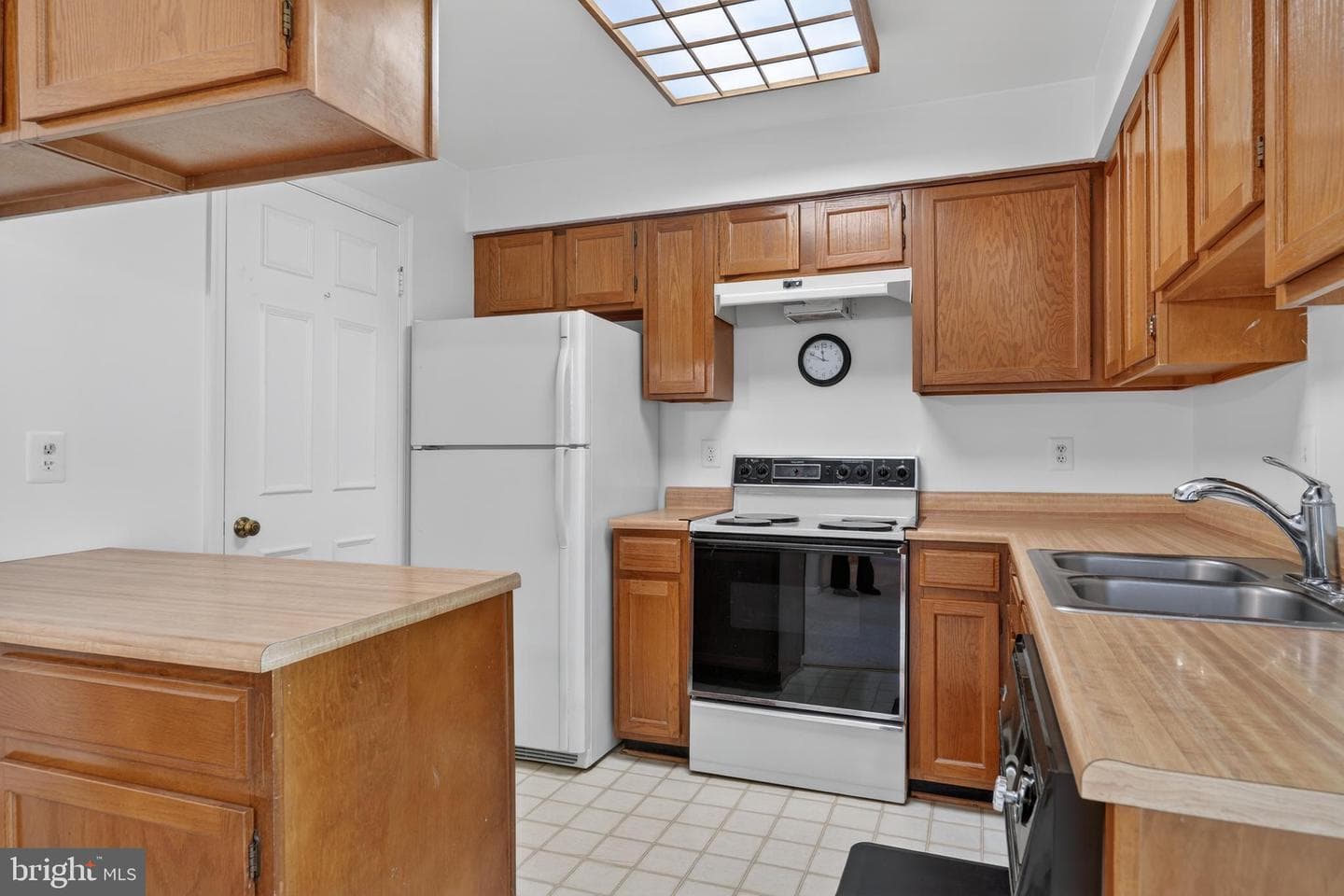 6901 Keyser Way photo 15